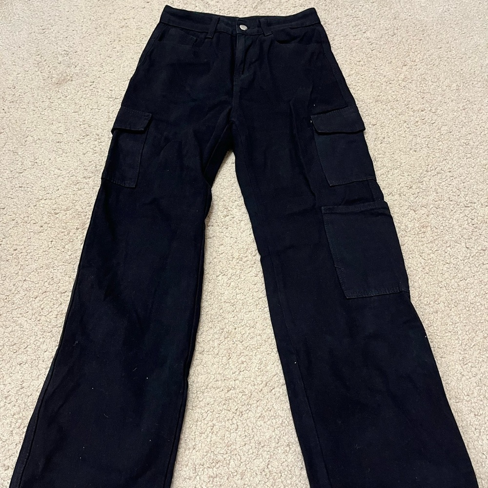 black cargo pants